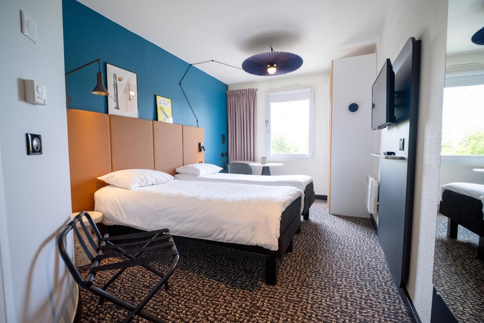 Отель Ibis Avranches Baie Du Mont-Saint-Michel Экстерьер фото